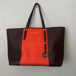Michael Kors Jet Set Lg Travel Tote | Orange and Brown | Used in NEW condition